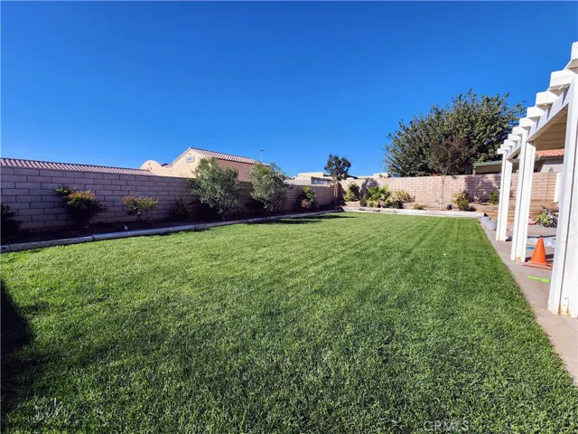 14899 Autumn Lane, Helendale, California 92342