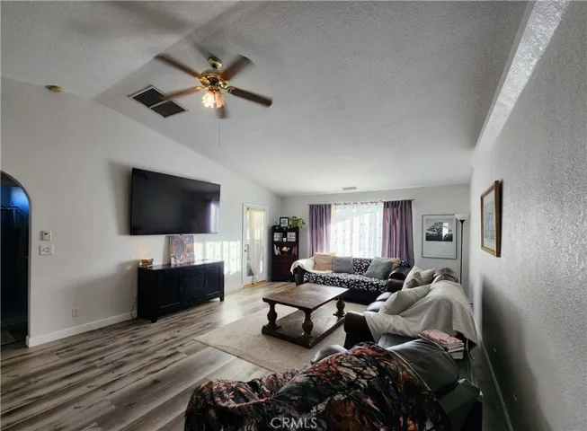 14899 Autumn Lane, Helendale, California 92342