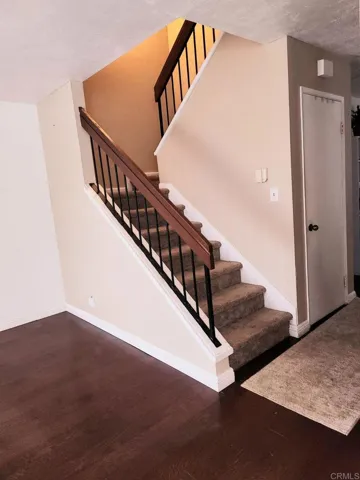 1527 Manzana Way, San Diego, California 92139