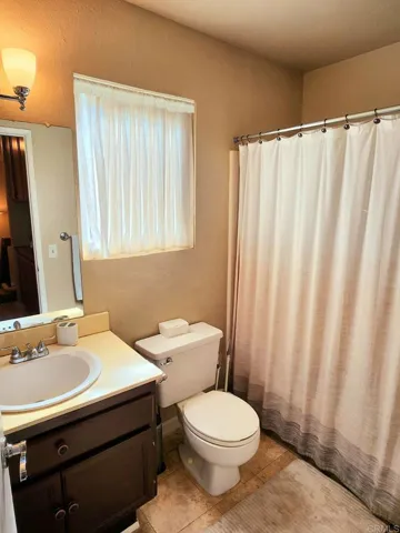 2nd Full bathroom upstairs