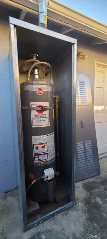 Water heater closet