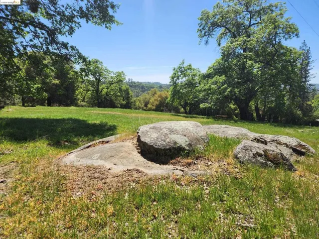 2209 Myrick Rd, Somerset, California 95684
