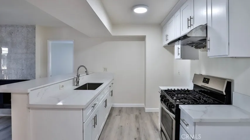 2869 S Fairview Street Unit A, Santa Ana, California 92704