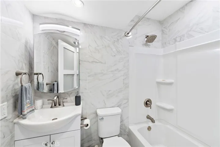 2109 Calle Ola Verde, San Clemente, California 92673