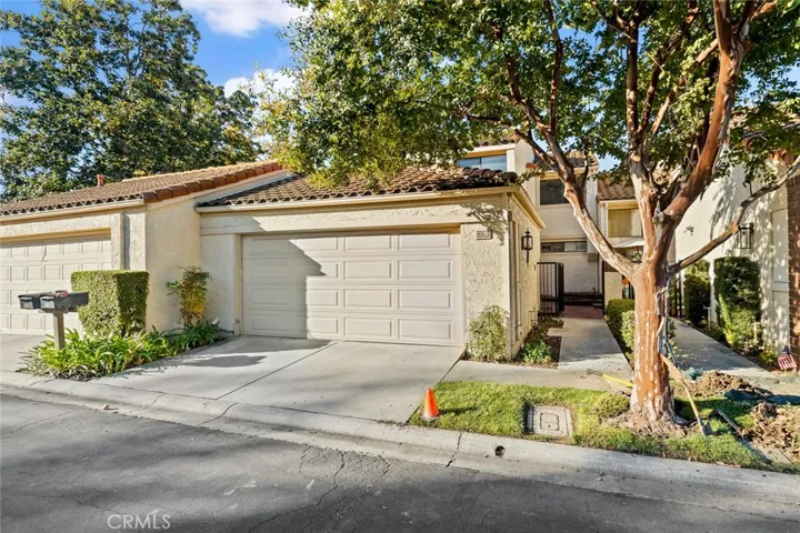 674 Colonial Circle, Fullerton, California 92835