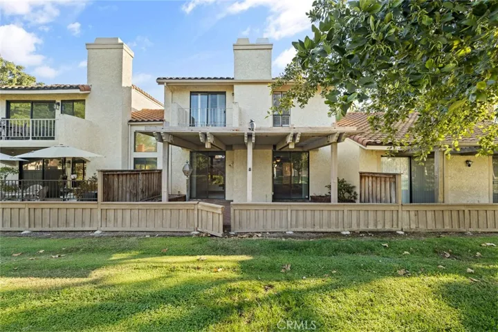 674 Colonial Circle, Fullerton, California 92835