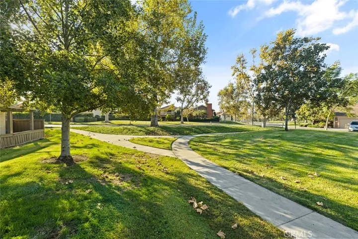 674 Colonial Circle, Fullerton, California 92835