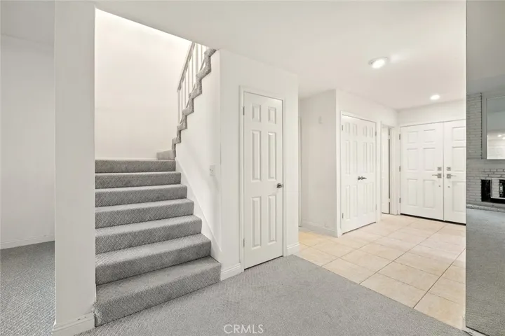 674 Colonial Circle, Fullerton, California 92835