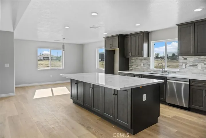 15095 Aspen Street, Hesperia, California 92345