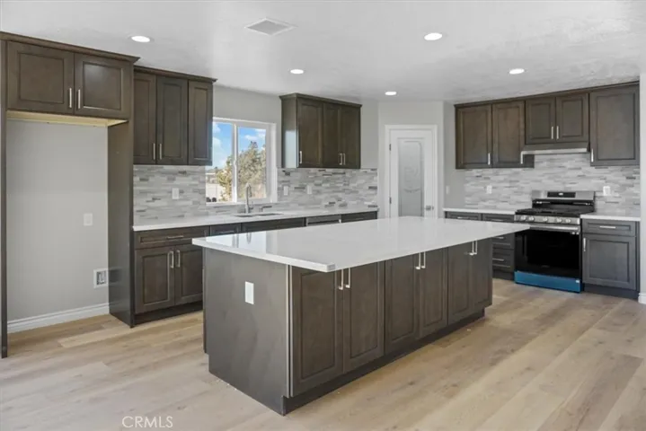 15095 Aspen Street, Hesperia, California 92345