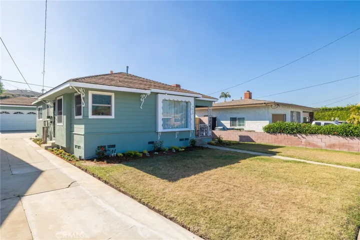 4620 W 130th Street, Hawthorne, California 90250