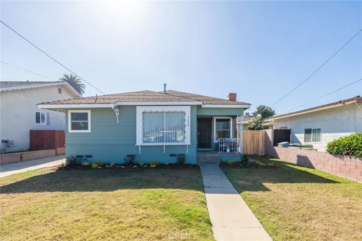4620 W 130th Street, Hawthorne, California 90250