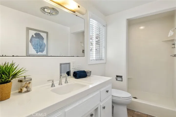 4620 W 130th Street, Hawthorne, California 90250