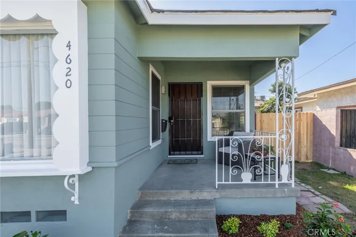 4620 W 130th Street, Hawthorne, California 90250
