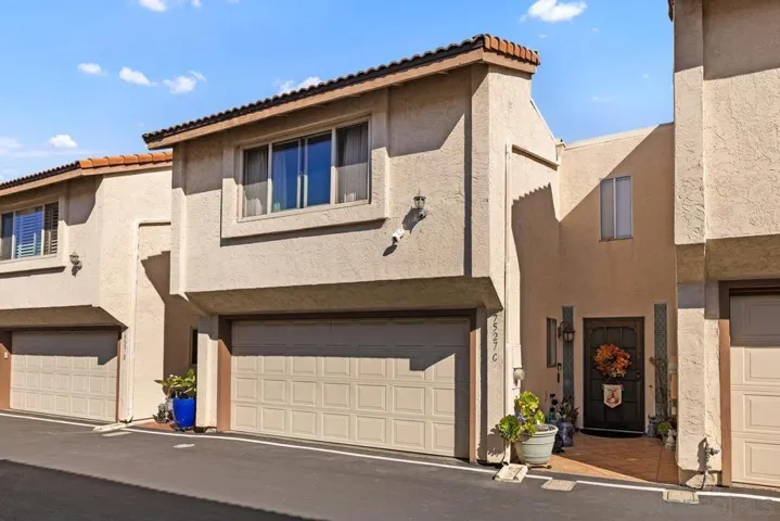 7527 Jerez Ct C, Carlsbad, California 92009
