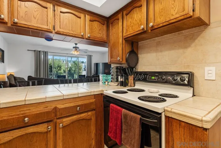 7527 Jerez Ct C, Carlsbad, California 92009