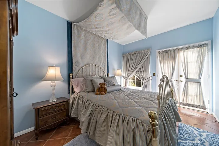 11825 Grande Vista Drive, Whittier, California 90601