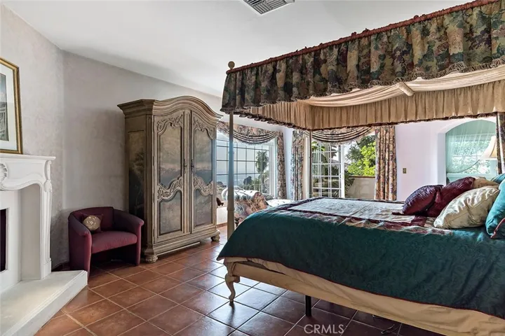 11825 Grande Vista Drive, Whittier, California 90601