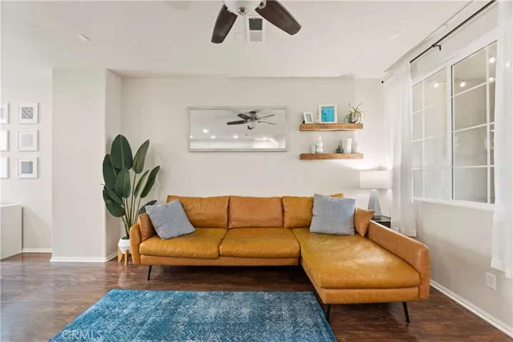 There are endless possibilities on how to maximize the space here for you.