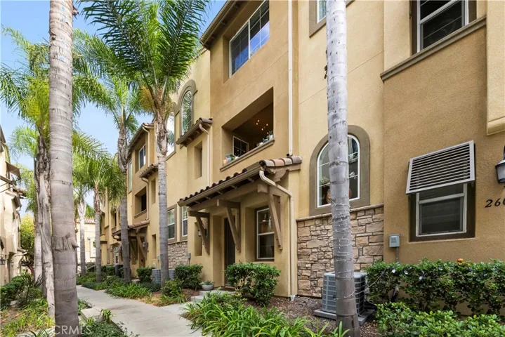 View of Rawhide lane with tropical landscaping.