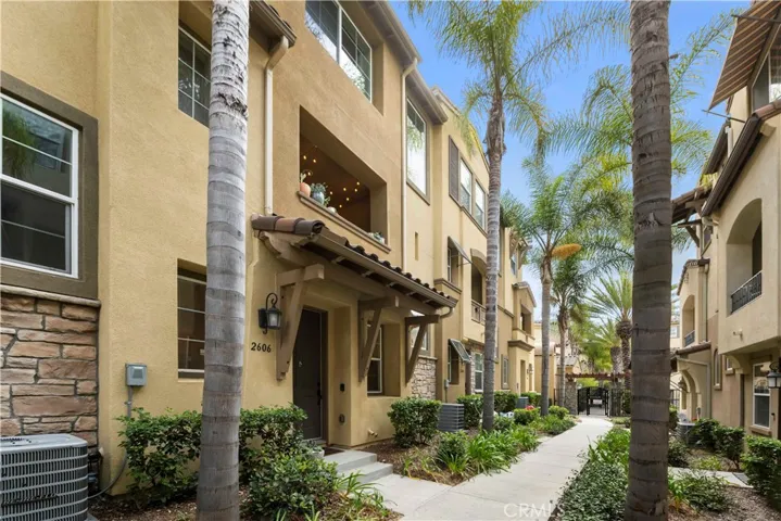 View of Rawhide Ln.