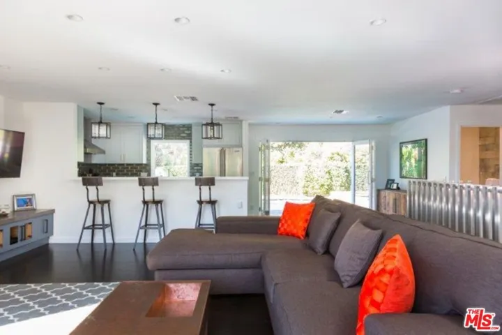 1523 1/2 N Doheny Drive, Los Angeles, California 90069