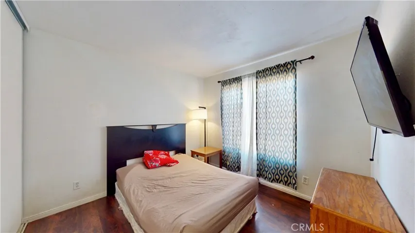 10444 Peach Court, Adelanto, California 92301