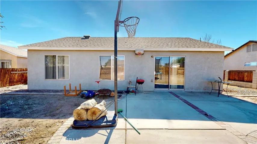 10444 Peach Court, Adelanto, California 92301