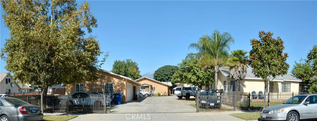524 W Park Street, Ontario, California 91762