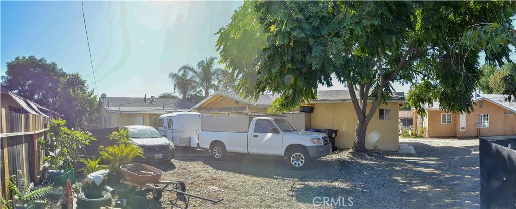 524 W Park Street, Ontario, California 91762