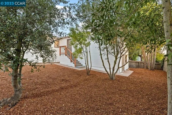 811 Lexington Ave, El Cerrito, California 94530