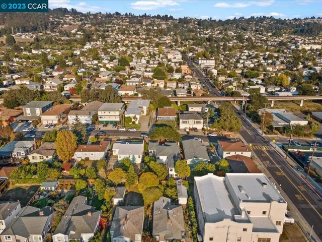811 Lexington Ave, El Cerrito, California 94530