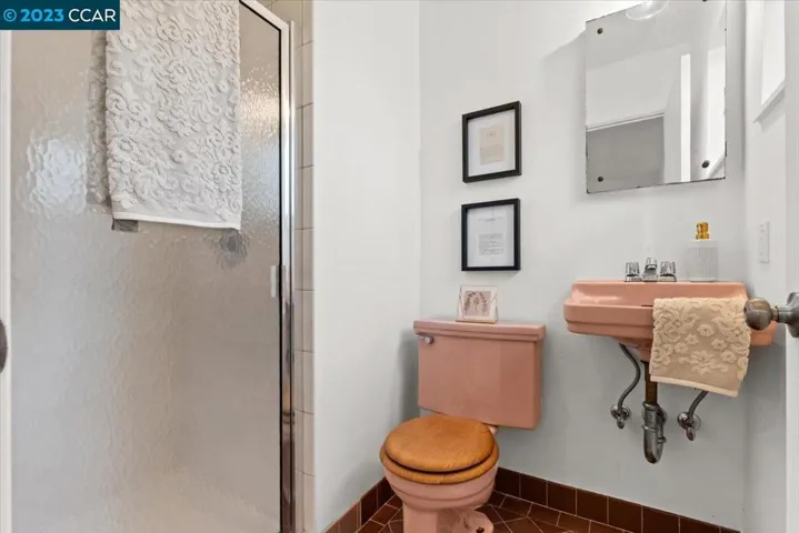 811 Lexington Ave, El Cerrito, California 94530