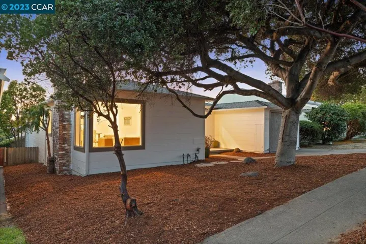 811 Lexington Ave, El Cerrito, California 94530