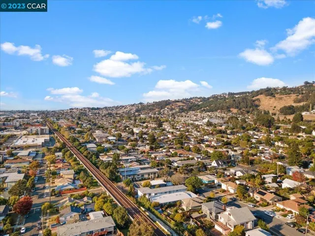 811 Lexington Ave, El Cerrito, California 94530
