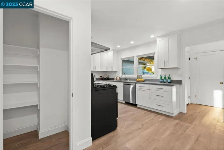 811 Lexington Ave, El Cerrito, California 94530