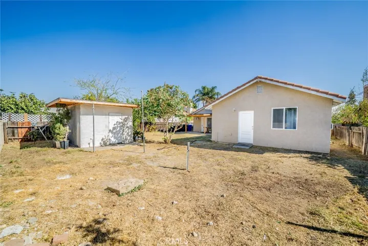 8982 Carob Drive, Fontana, California 92335