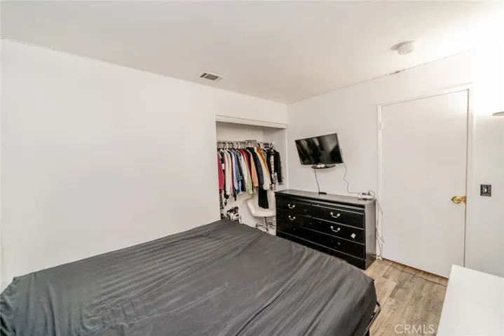 8982 Carob Drive, Fontana, California 92335