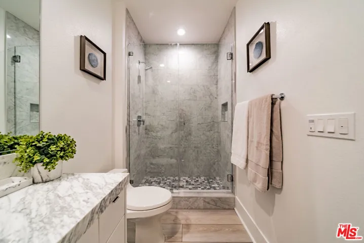20254 Willoughby Lane, Porter Ranch, California 91326