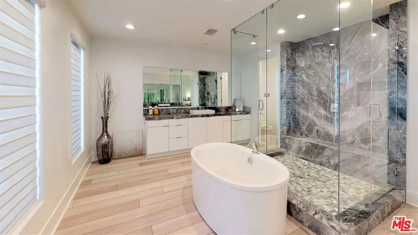 20254 Willoughby Lane, Porter Ranch, California 91326