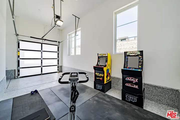20254 Willoughby Lane, Porter Ranch, California 91326