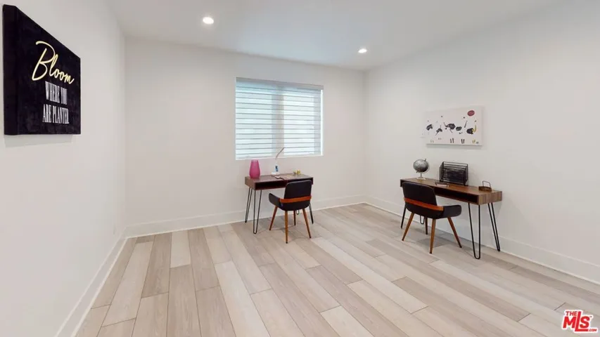 20254 Willoughby Lane, Porter Ranch, California 91326