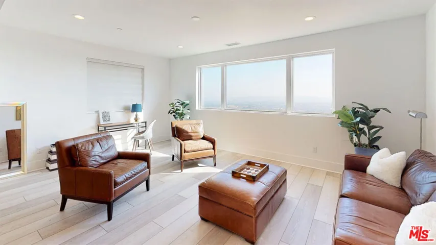 20254 Willoughby Lane, Porter Ranch, California 91326