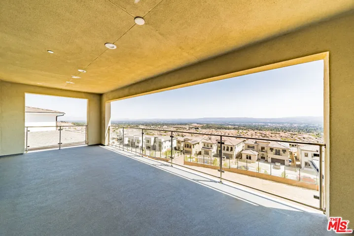 20254 Willoughby Lane, Porter Ranch, California 91326