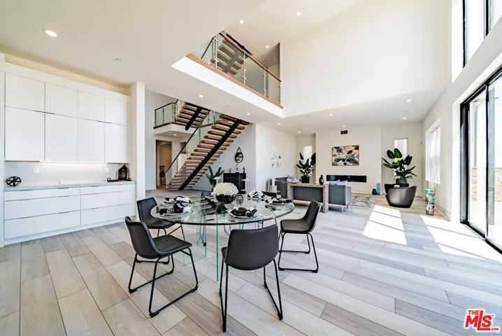 20254 Willoughby Lane, Porter Ranch, California 91326