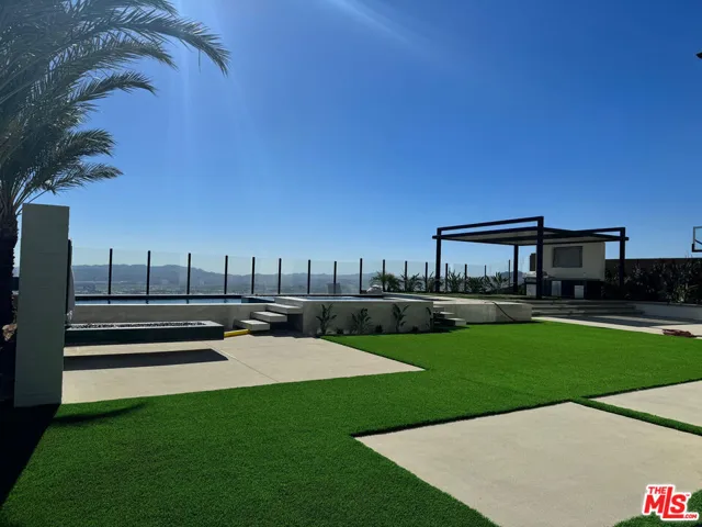 20254 Willoughby Lane, Porter Ranch, California 91326