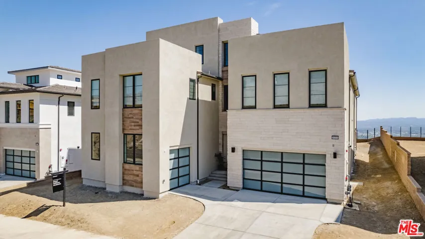 20254 Willoughby Lane, Porter Ranch, California 91326