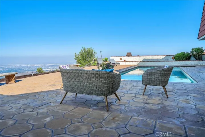 3268 Crownview Drive, Rancho Palos Verdes, California 90275