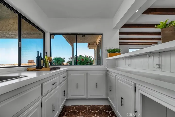 3268 Crownview Drive, Rancho Palos Verdes, California 90275