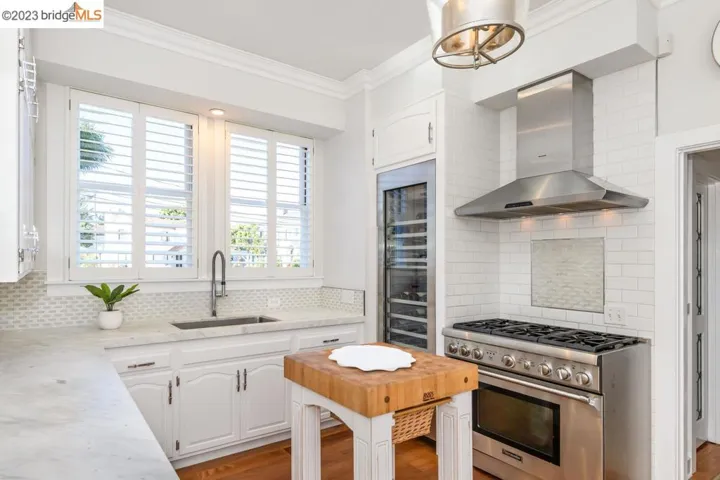 720 Palmera Ct, Alameda, California 94501